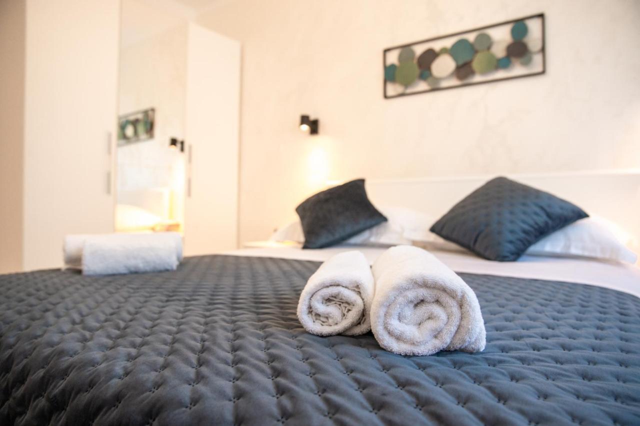 Luxury Maraschino Apartments Zadar Buitenkant foto